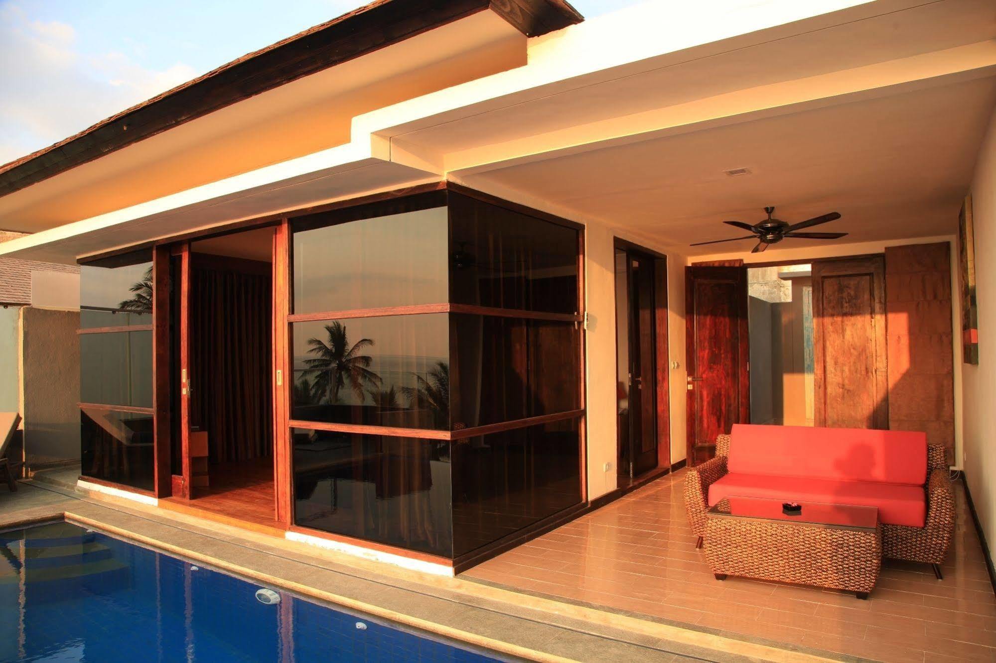 Lima Satu Resort Pemenang Exterior foto